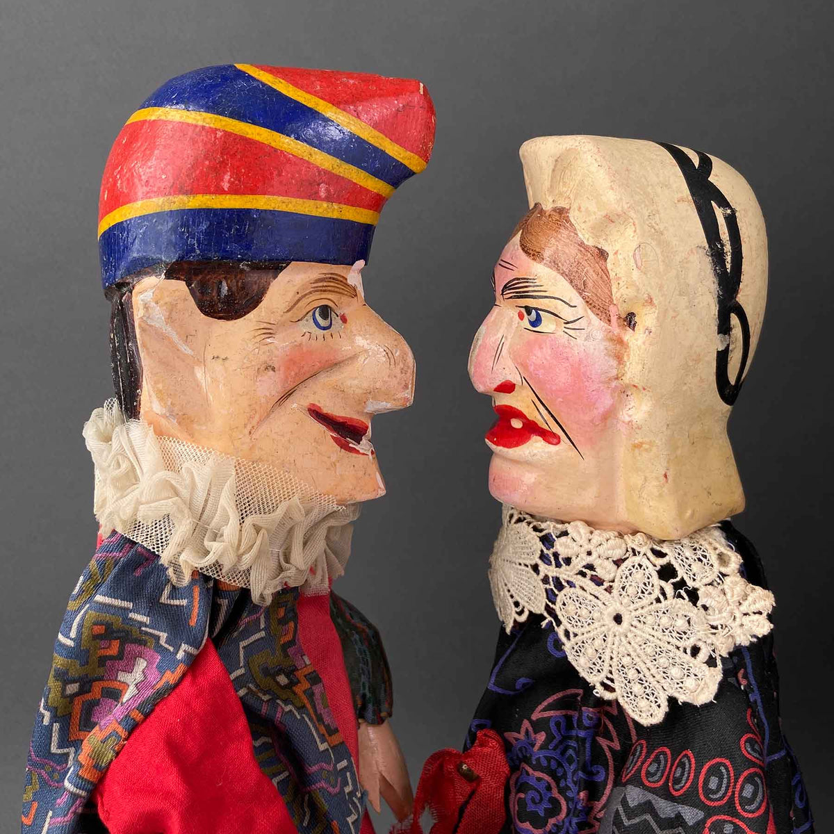 JOUET ANCIEN - RARE DINETTE TOLE LITHOGRAPHIEE - PUNCH ET JUDY