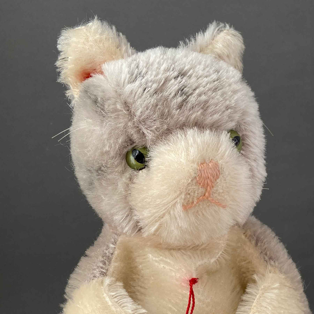Hermann – Once Upon A Puppet
