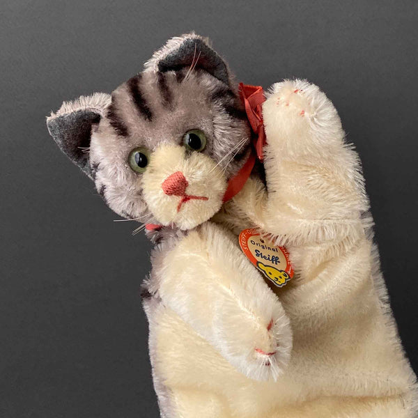 シュタイフ キャット 人形 アンティーク Tabby Vintage STEIFF Tabby Cat Hand Puppet ~ 1950s – Once Upon A Puppet