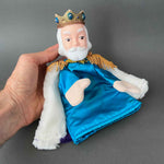 DAKIN King Friday and Queen Sara Saturday Hand Puppets ~ 1988