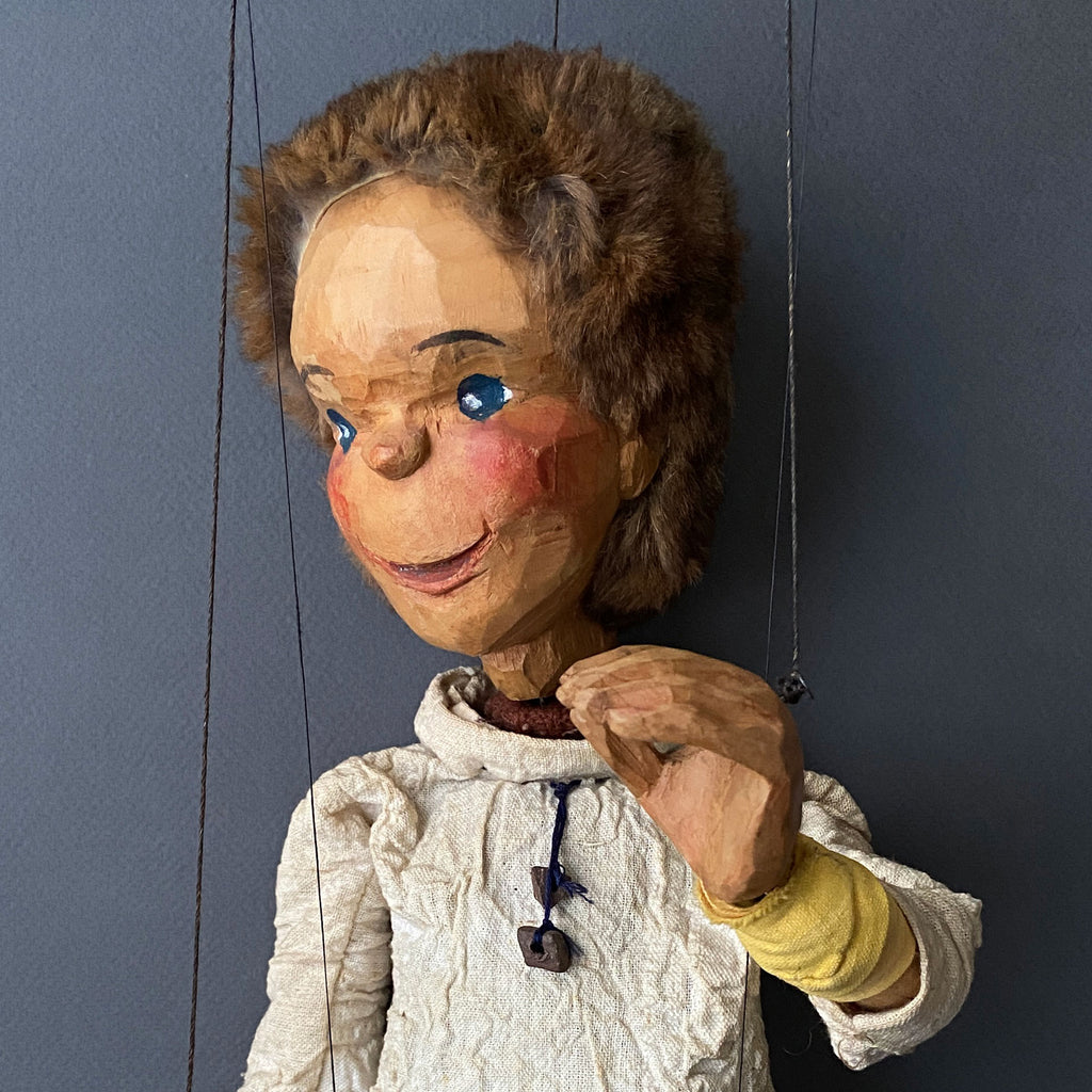 marionette puppet