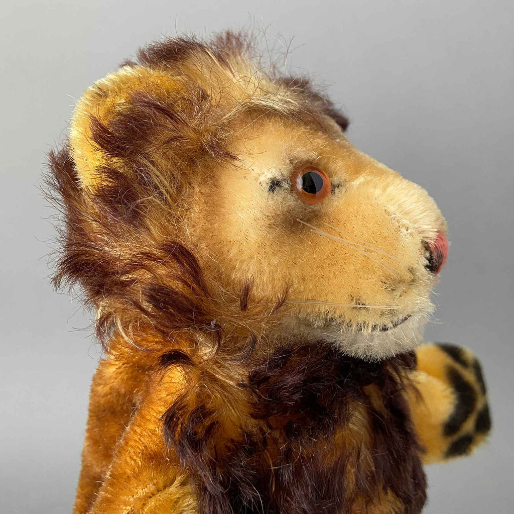 steiff lion vintage